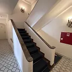 A Due Passi Dal Centro Igea Aparthotel Capri