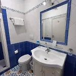 A Due Passi Dal Centro Igea Aparthotel
